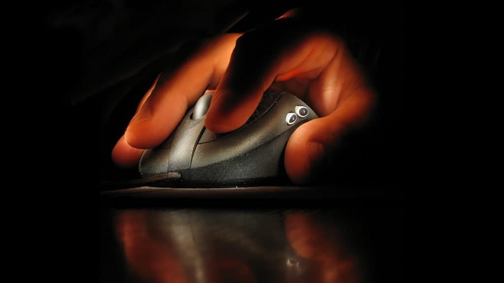 Ergonomik oyuncu fare